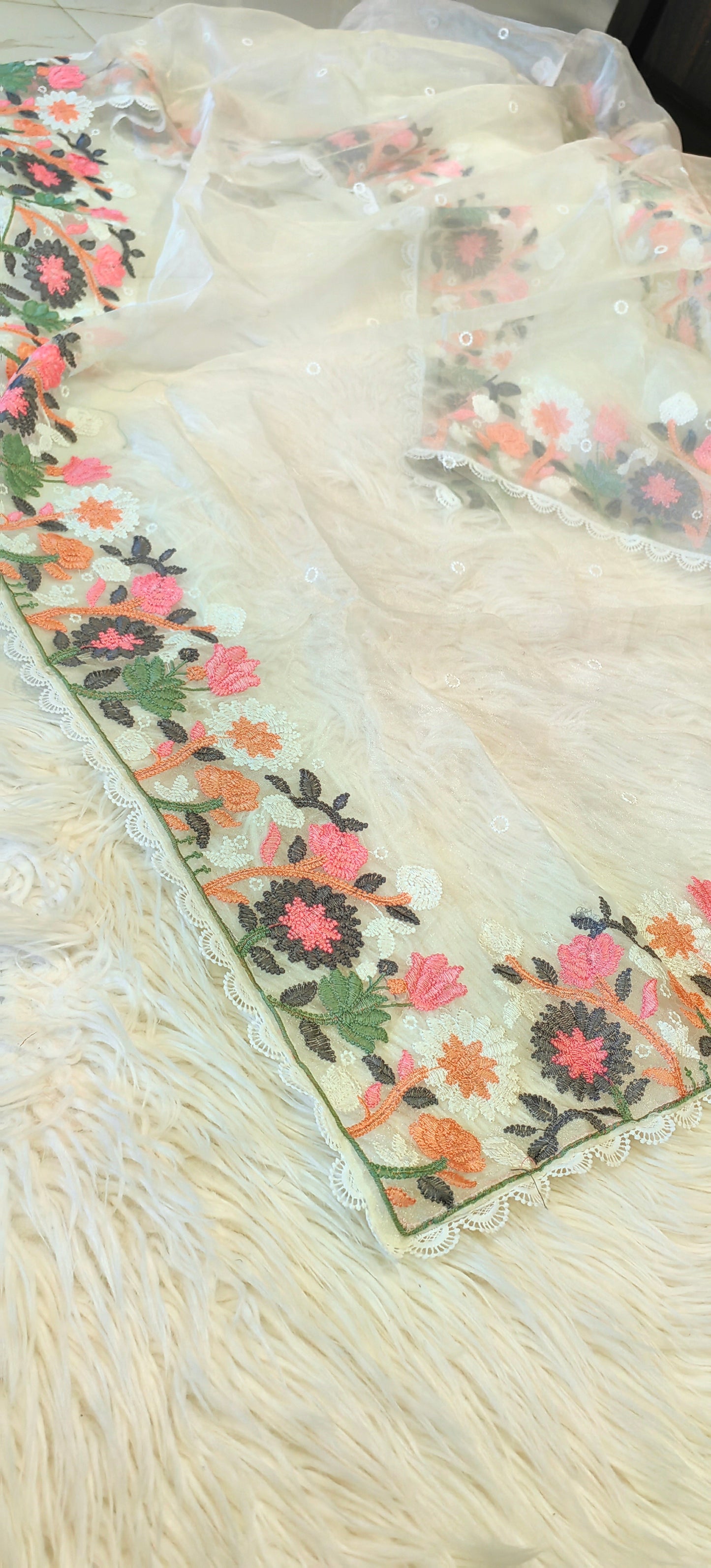 floral Bagicha Organza hand embroider Saree