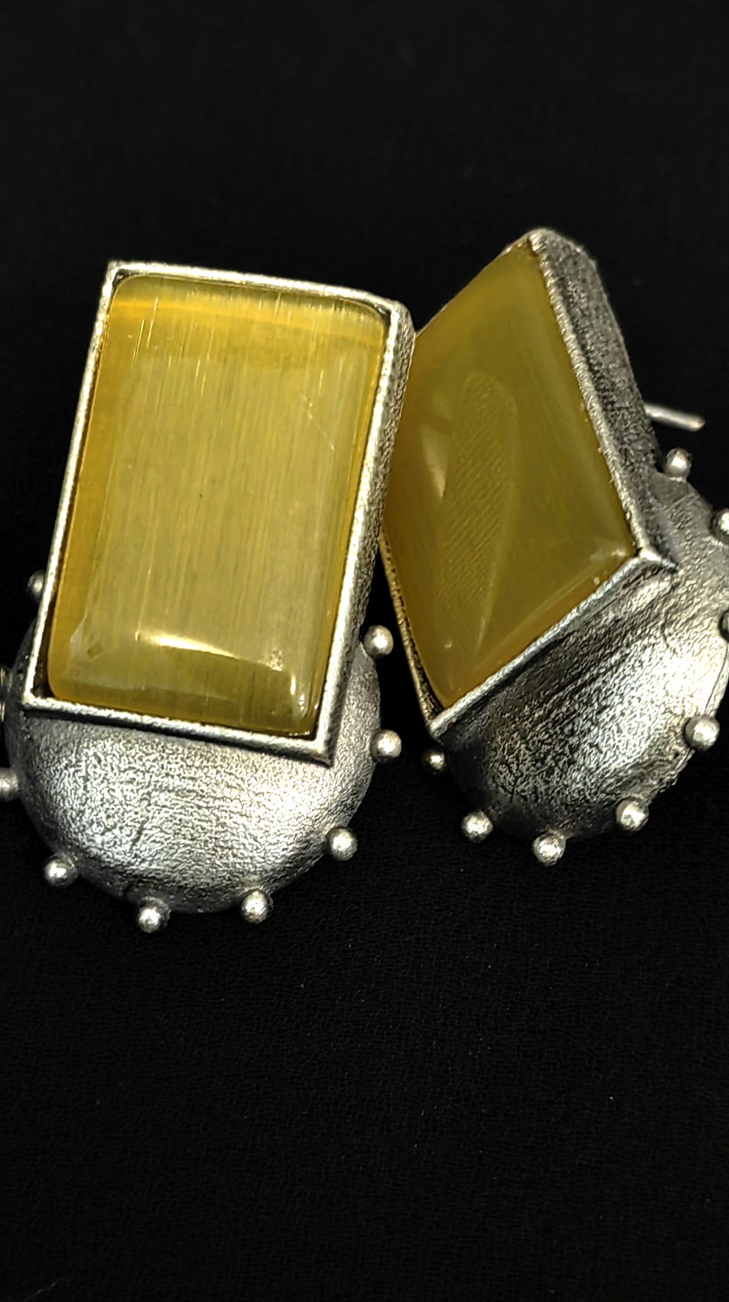Recta Studs: Everyday Brass Rectangular Earrings