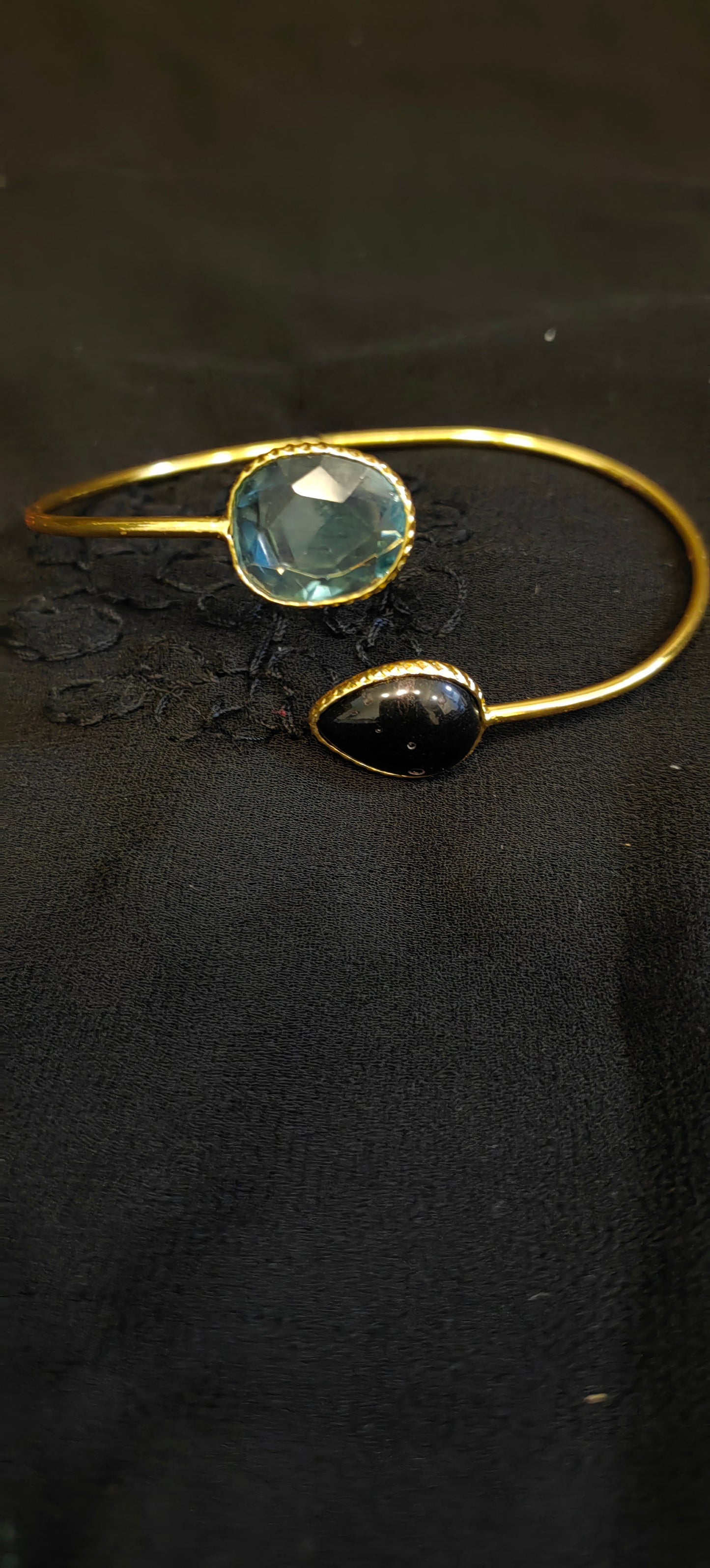 Golden Monalisa: Gold-Plated Bracelet with Monalisa Stone Accent in multicolor