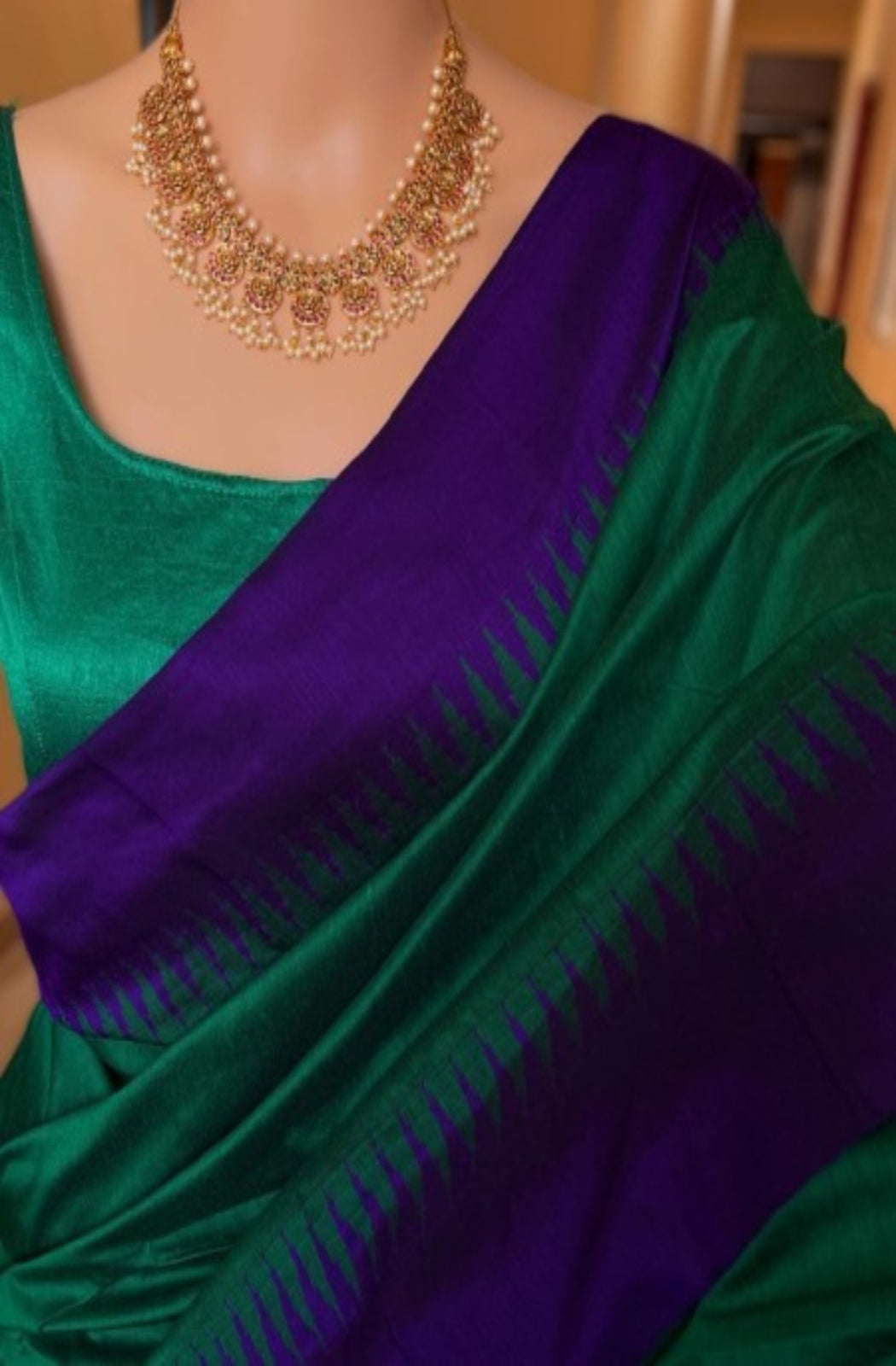 Temple Saree: Forest Green Silk Cotton Saree With Violet Temple Border