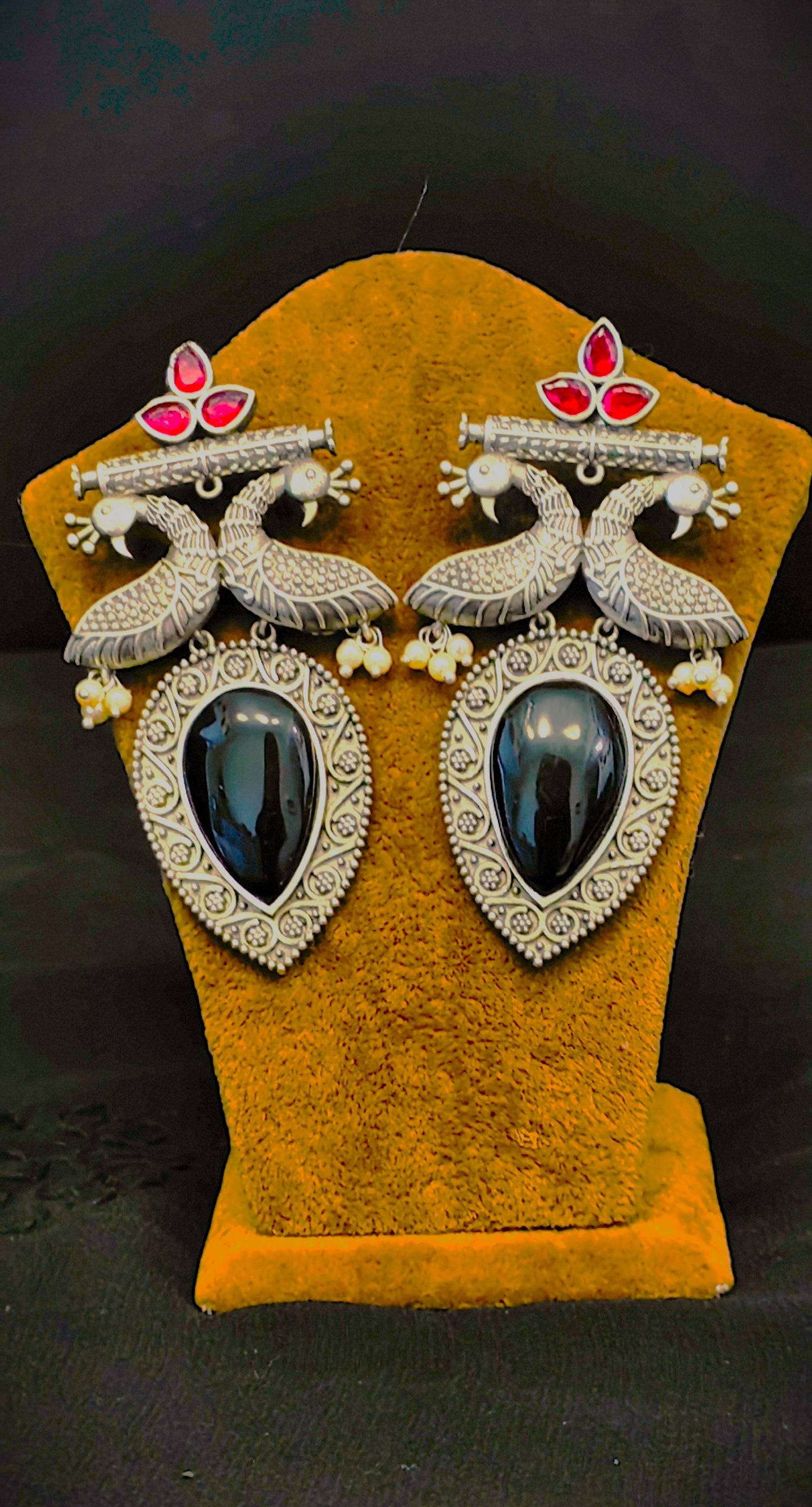 Peacock Vogue: Fashion-forward Brass Earrings