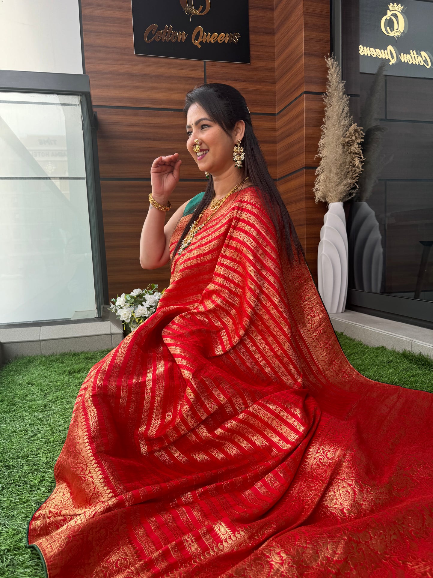 Laal RAAS Saree